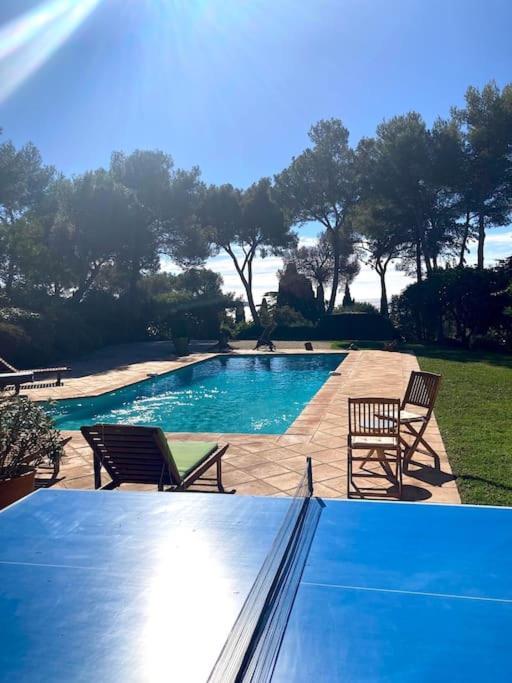 La Californienne Villa Carqueiranne Luaran gambar